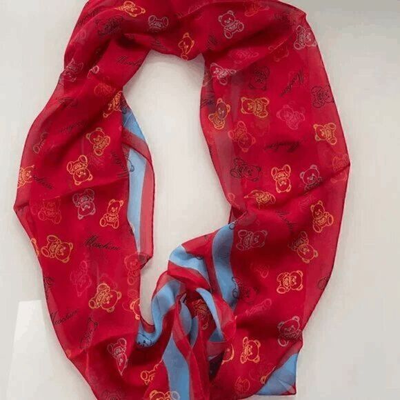 🐻 NWT MOSCHINO Iconic Teddy Bear Print Luxe Red Silk Scarf MSRP $245 - Picture 4 of 16